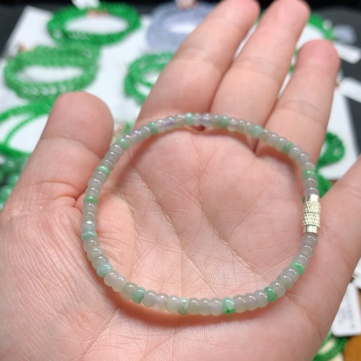翡翠未镶嵌手链翡翠