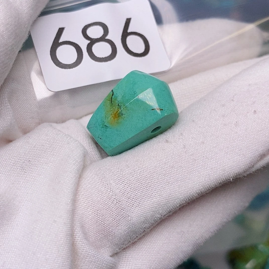 未镶嵌绿松石珠宝半成品