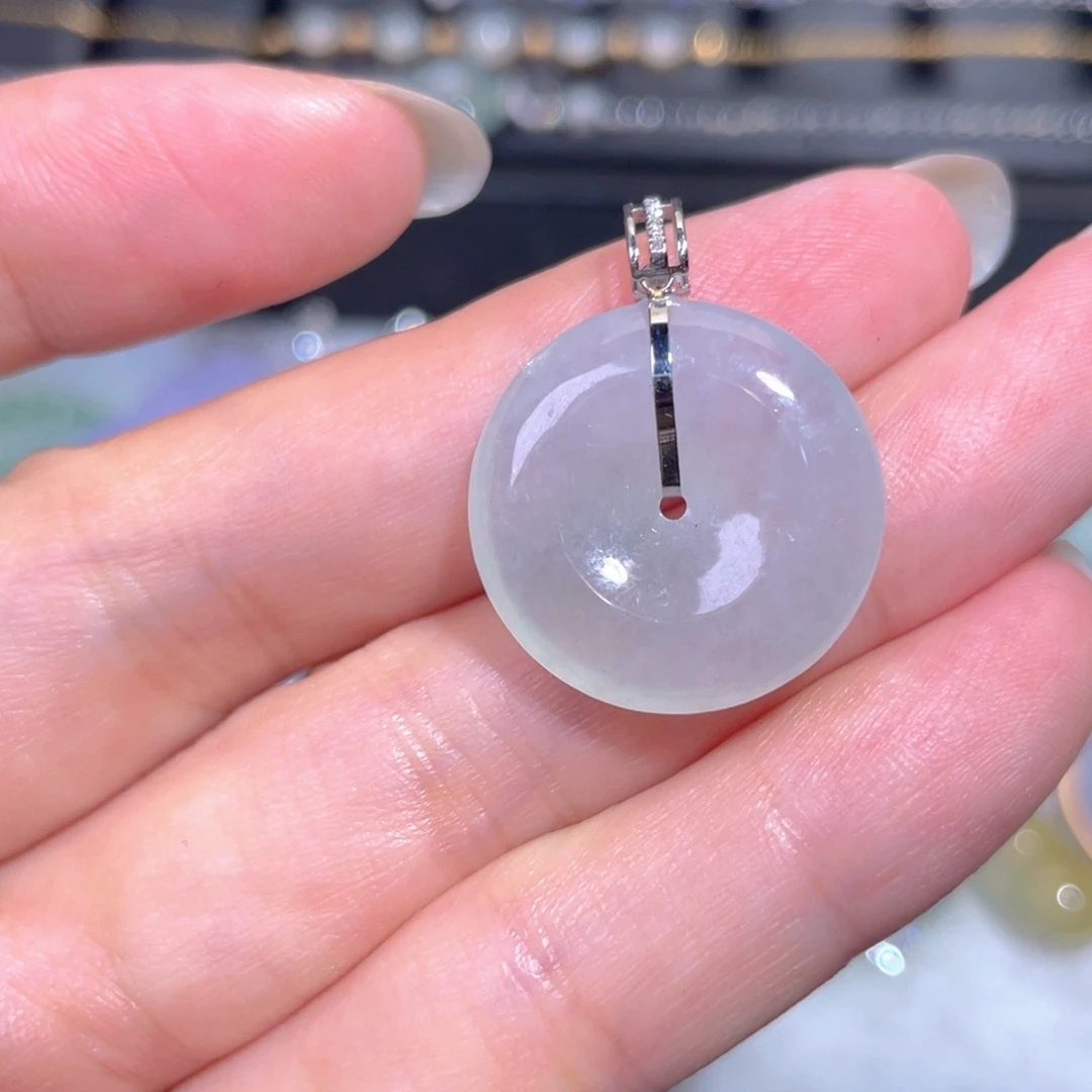 颈饰18K金镶嵌翡翠翡翠