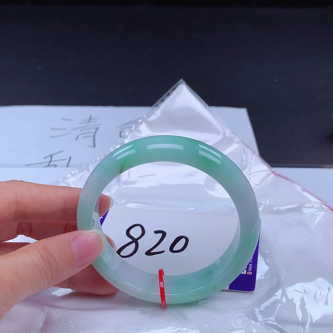 翡翠手镯未镶嵌手镯001891