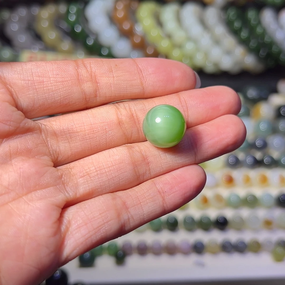 【闪购商品】未镶嵌和田玉珠宝奇石绿猫14mm