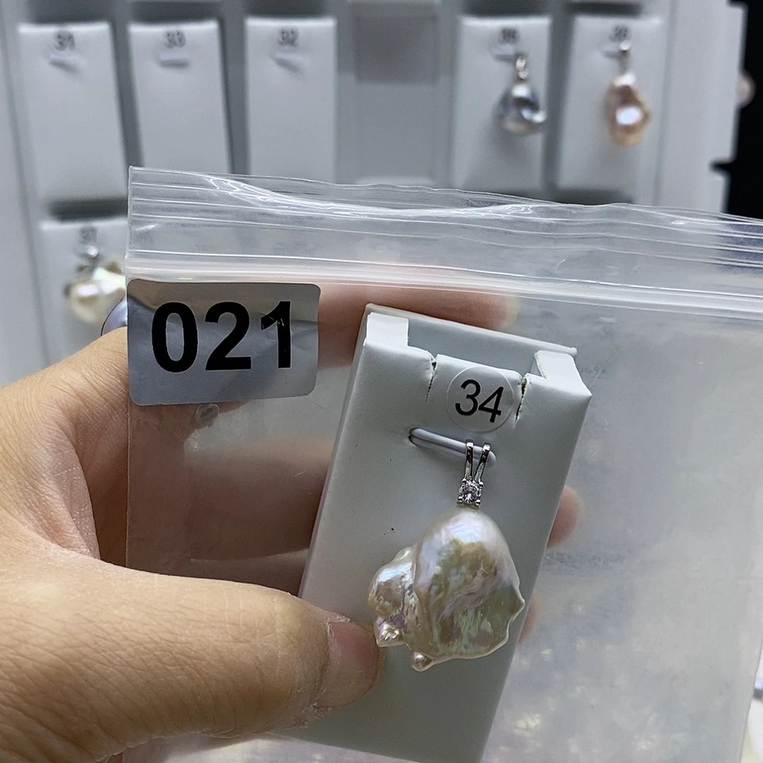 合金耳饰淡水珍珠