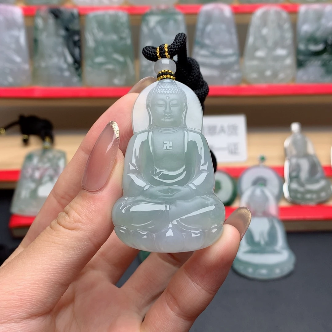 颈饰未镶嵌翡翠大日