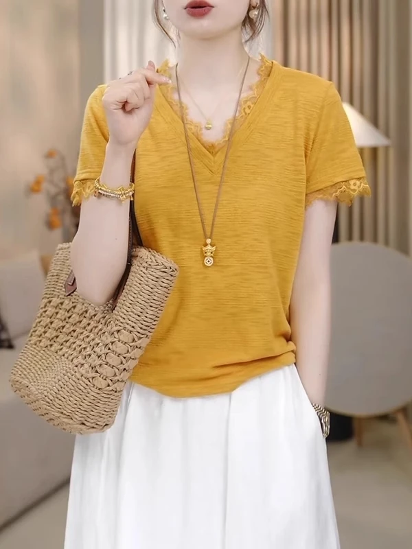 胖MM大码设计感时尚宽松上衣2025新款气质v领拼接蕾丝短袖t恤女装