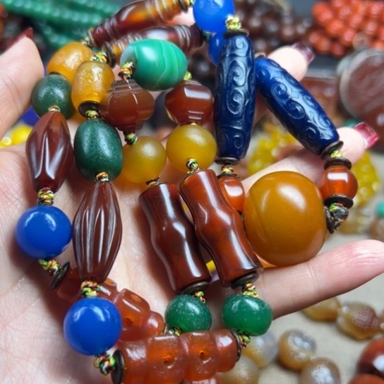 玛瑙/玉髓颈饰未镶嵌