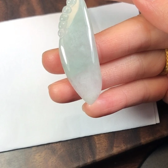翡翠未镶嵌颈饰缅甸A货，每天下午1点半开播
