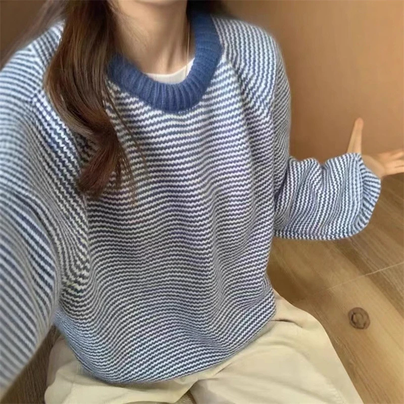 韩系冬季新款条纹圆领撞色毛衣女2025休闲减龄宽松套头针织衫上衣
