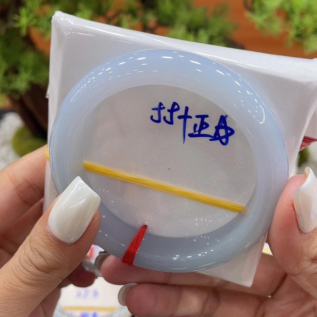 翡翠未镶嵌手镯缅甸翡翠