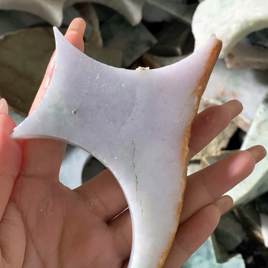 颈饰未镶嵌翡翠天然翡翠