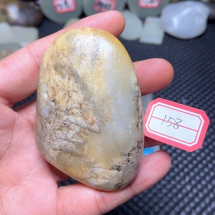 未镶嵌和田玉（糖玉）挂件158