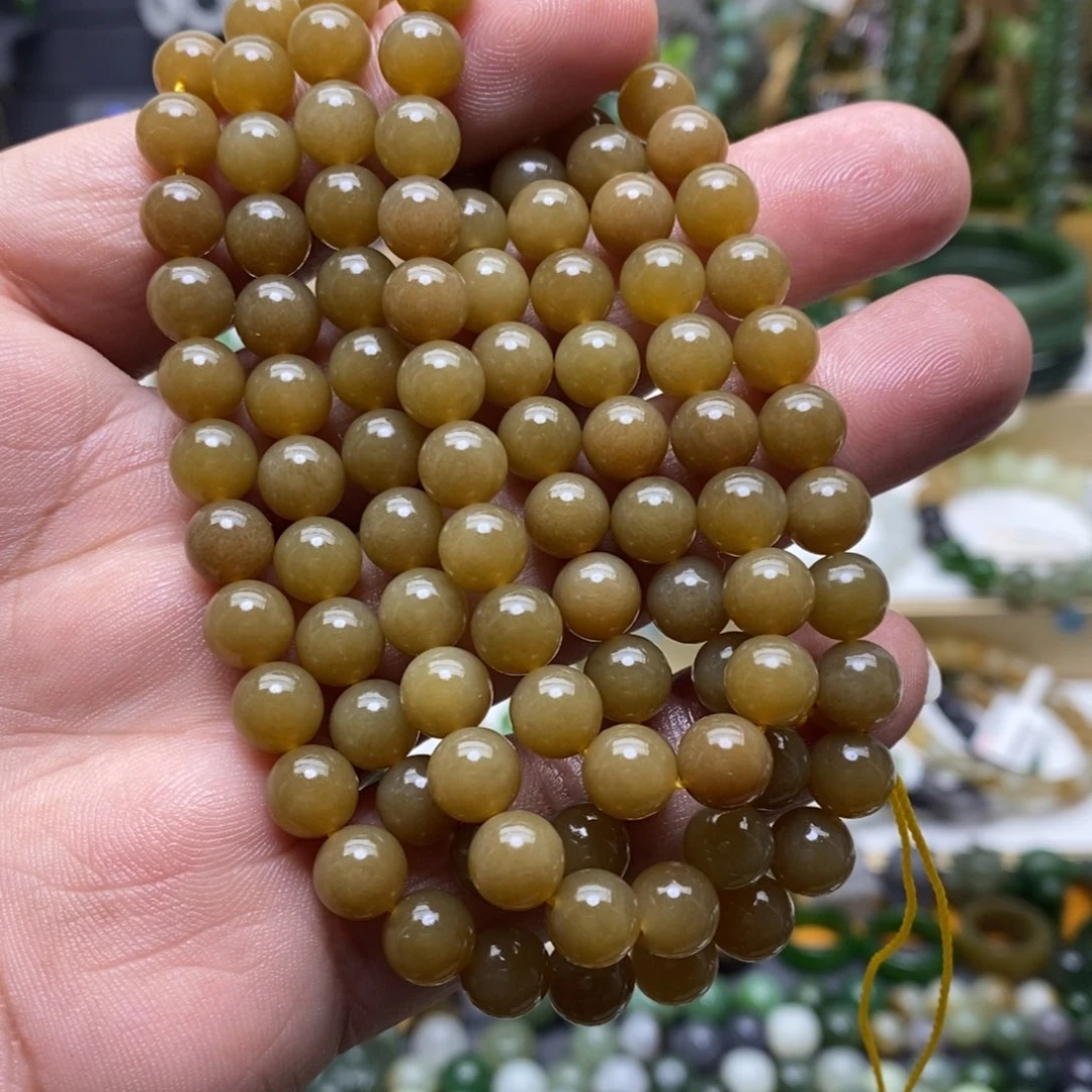 和田玉（糖玉）颈饰未镶嵌47