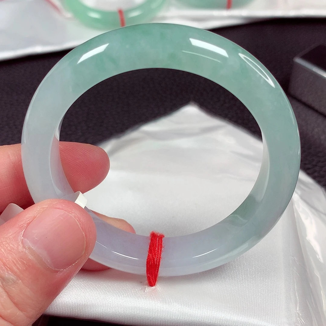 翡翠未镶嵌手镯天然翡翠手镯