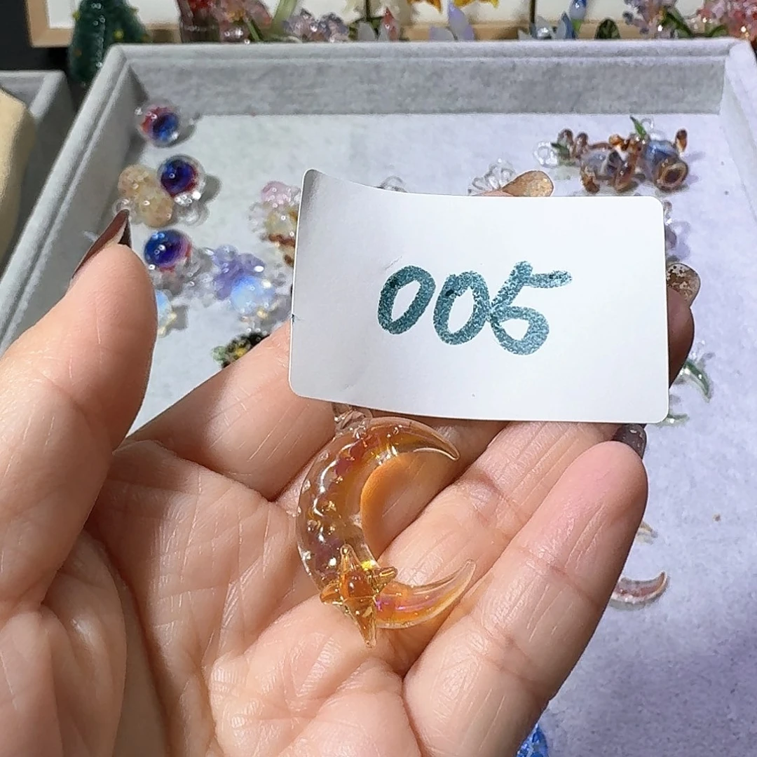 琉璃吊坠(不含链)005月亮