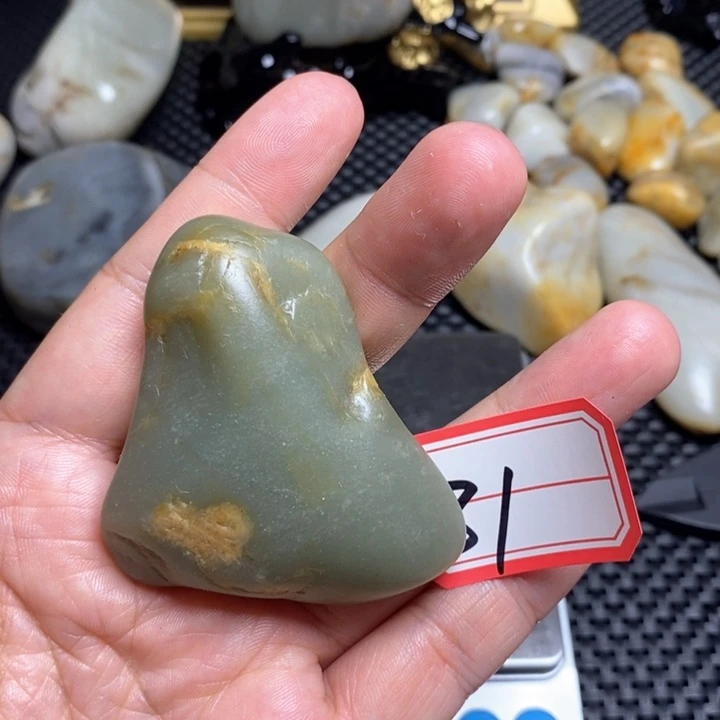 未镶嵌和田玉把件81