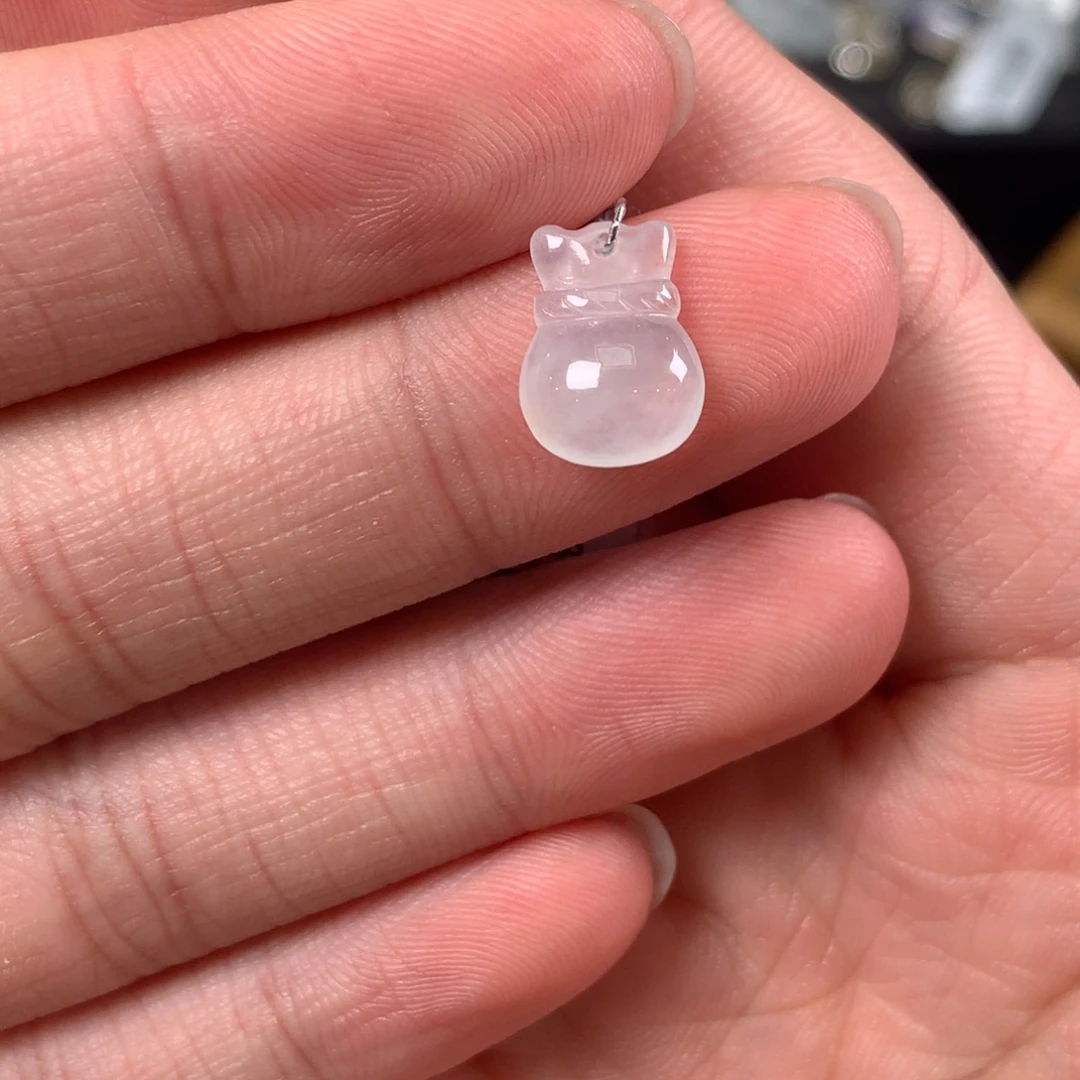 翡翠未镶嵌颈饰45764