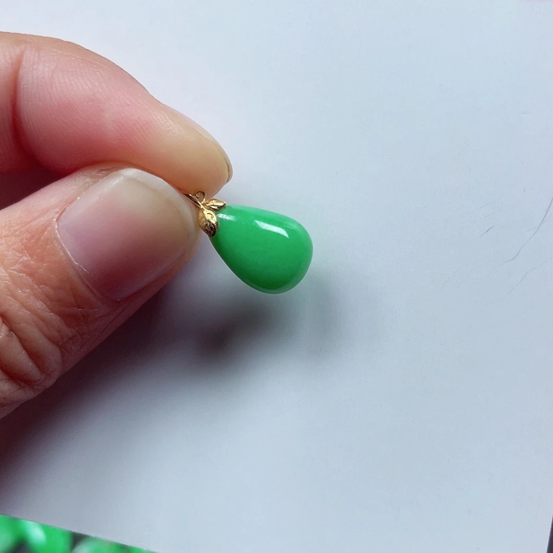 吊坠(不含链)18K金镶嵌翡翠