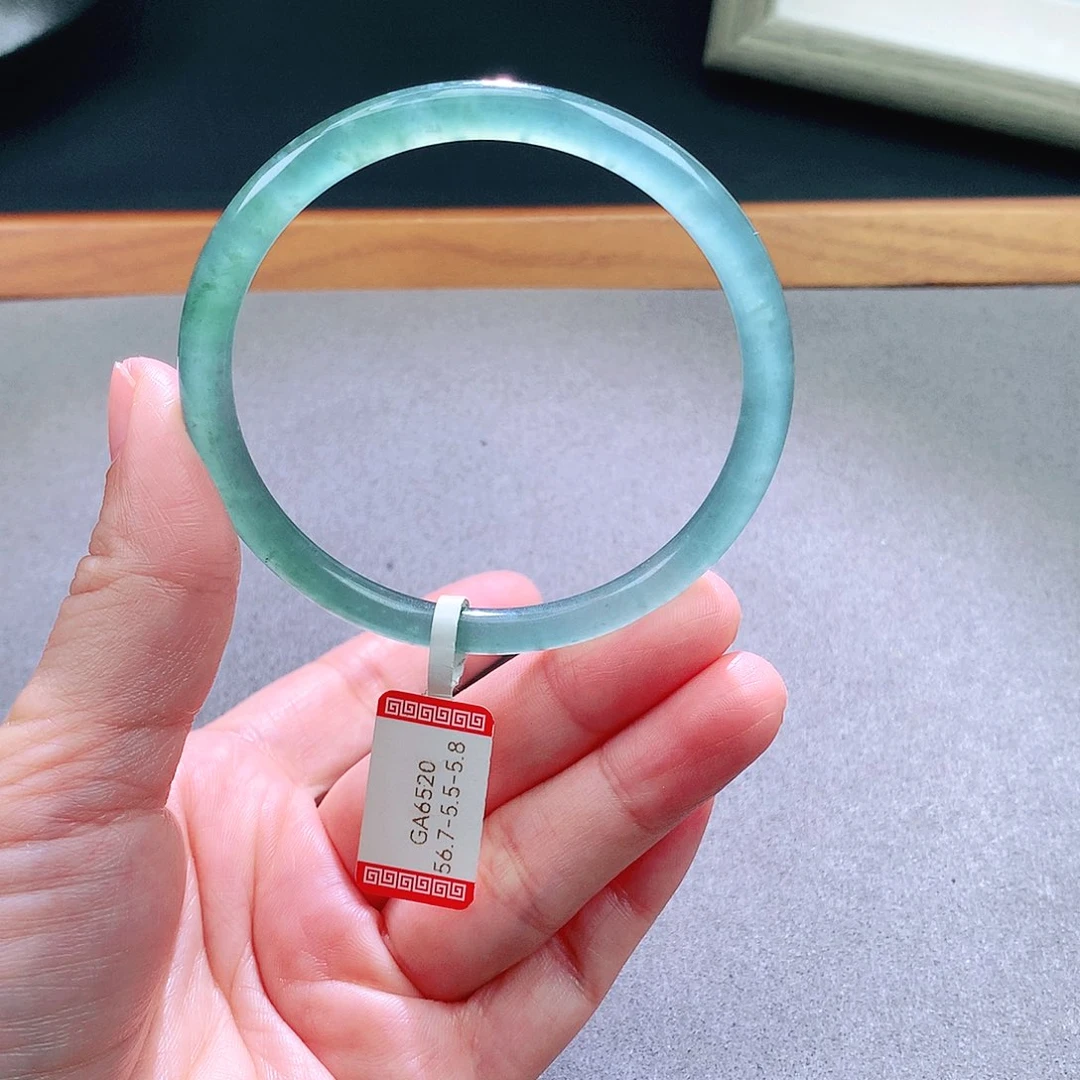 翡翠未镶嵌手镯天然翡翠手镯a货