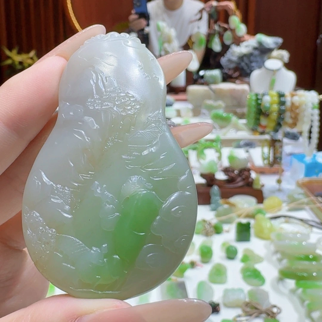 和田玉未镶嵌挂件翠青山水牌