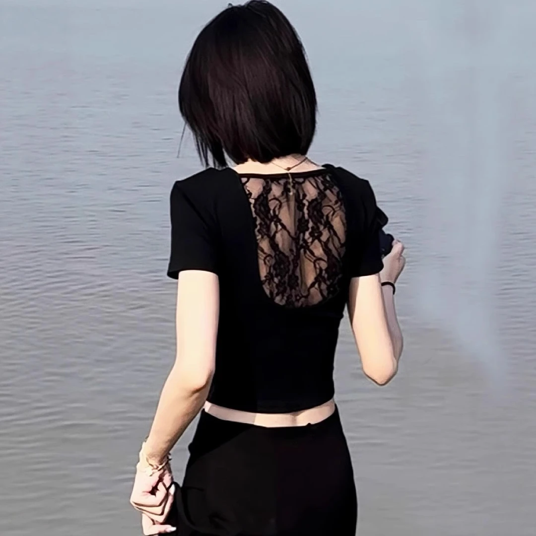 小心机蕾丝镂空露背短袖t恤女夏季新款设计感超好看独特漂亮上衣