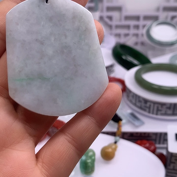 翡翠未镶嵌颈饰天然翡翠吊坠