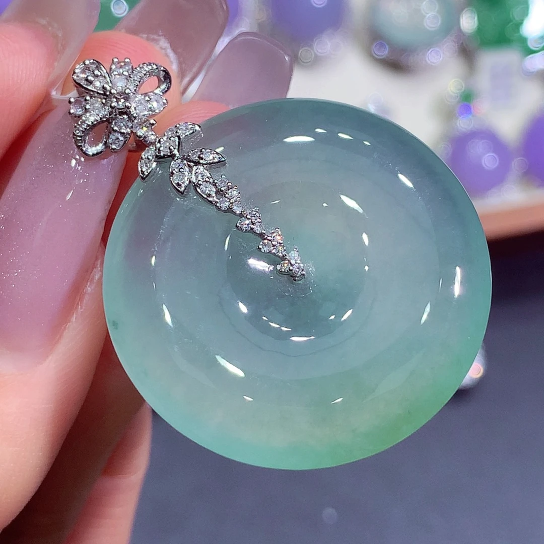 翡翠18K金镶嵌吊坠(不含链)