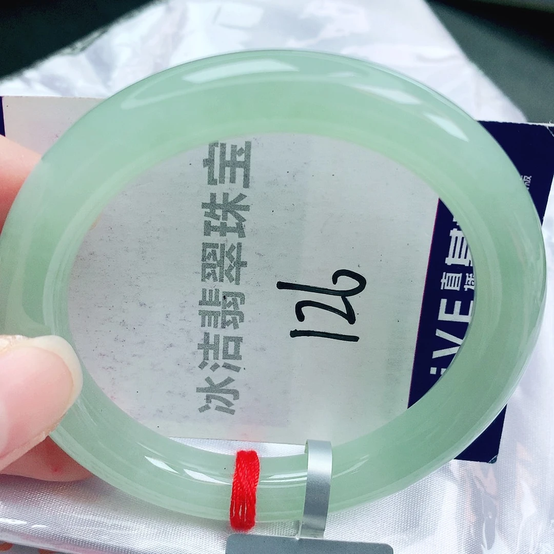 翡翠未镶嵌手镯缅甸天然A货翡翠手镯