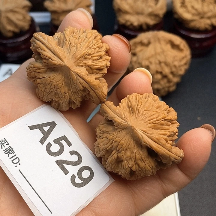 吊坠文玩核桃虎头4.0
