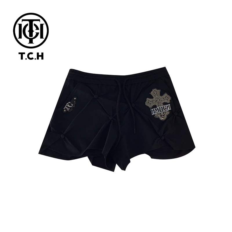 轻奢-T.C.H/2024春夏潮流烫钻新中式系列黑色短裤T69C21E6010