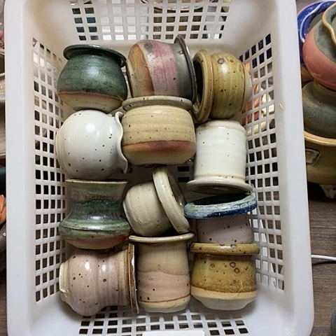 紫砂花盆695微瑕品口径3到4左右