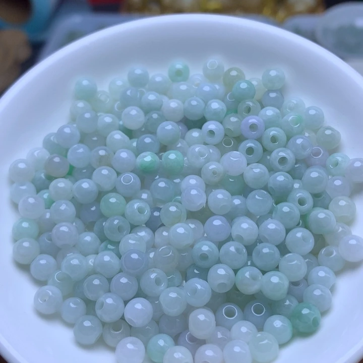 散珠翡翠卡5.5大孔绿白100个