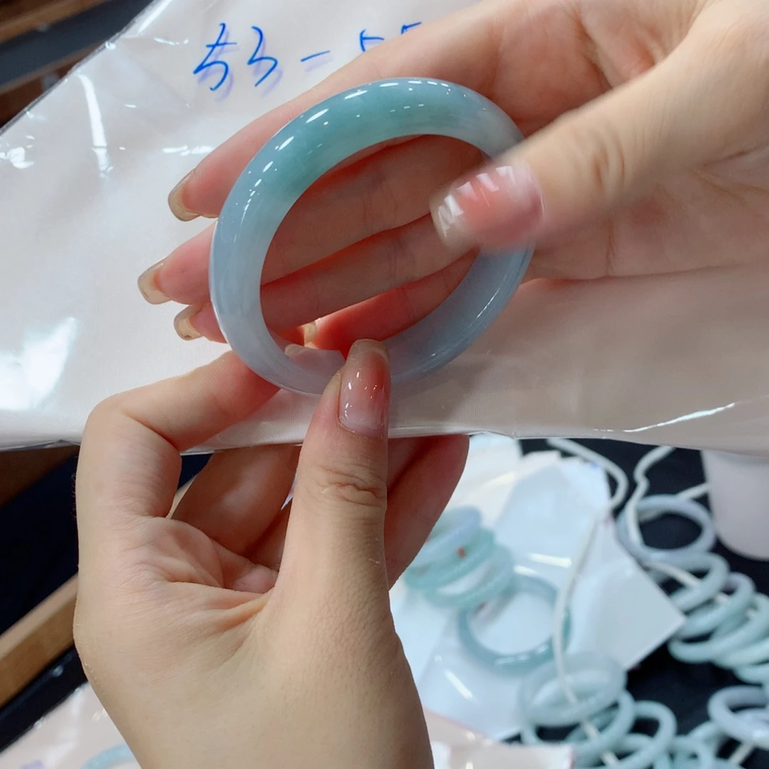 未镶嵌手镯翡翠买断