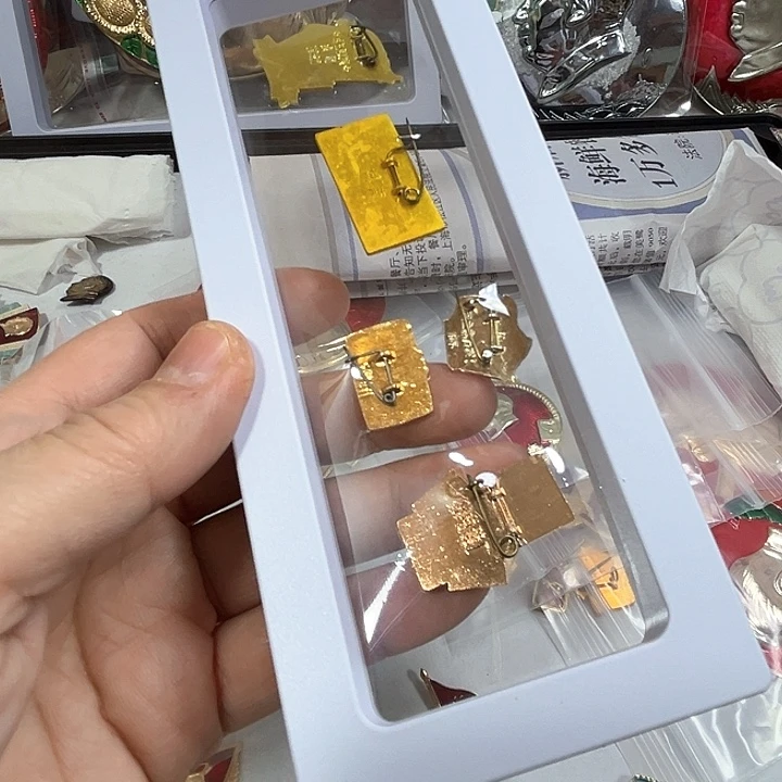 其他普通金属快**唛纪念章 纪念章