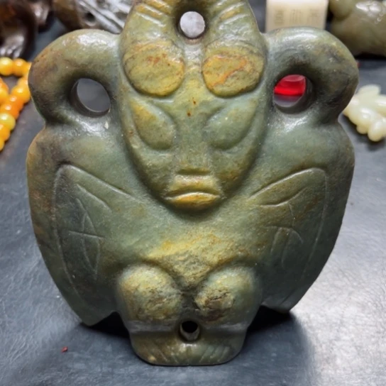 吊坠白玉菩提把件