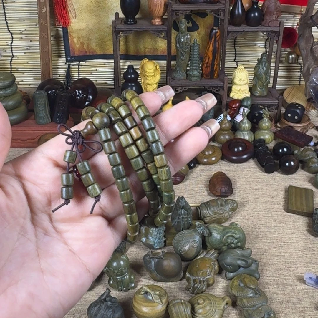 维腊木（绿檀）?****?直切多圈