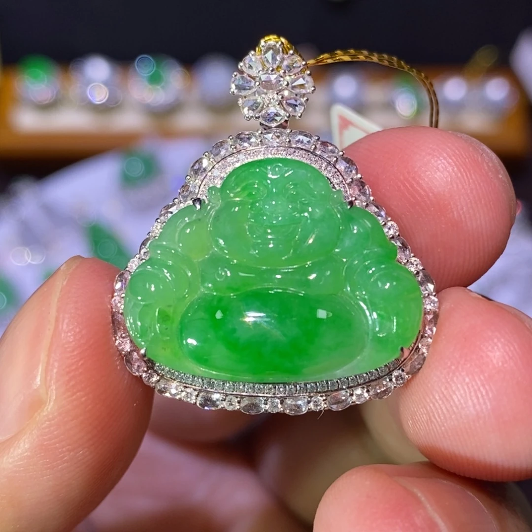 【闪购商品】吊坠(不含链)18K金镶嵌翡翠