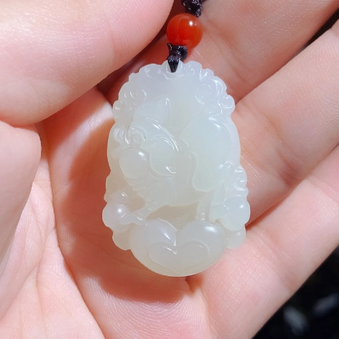 颈饰未镶嵌和田玉