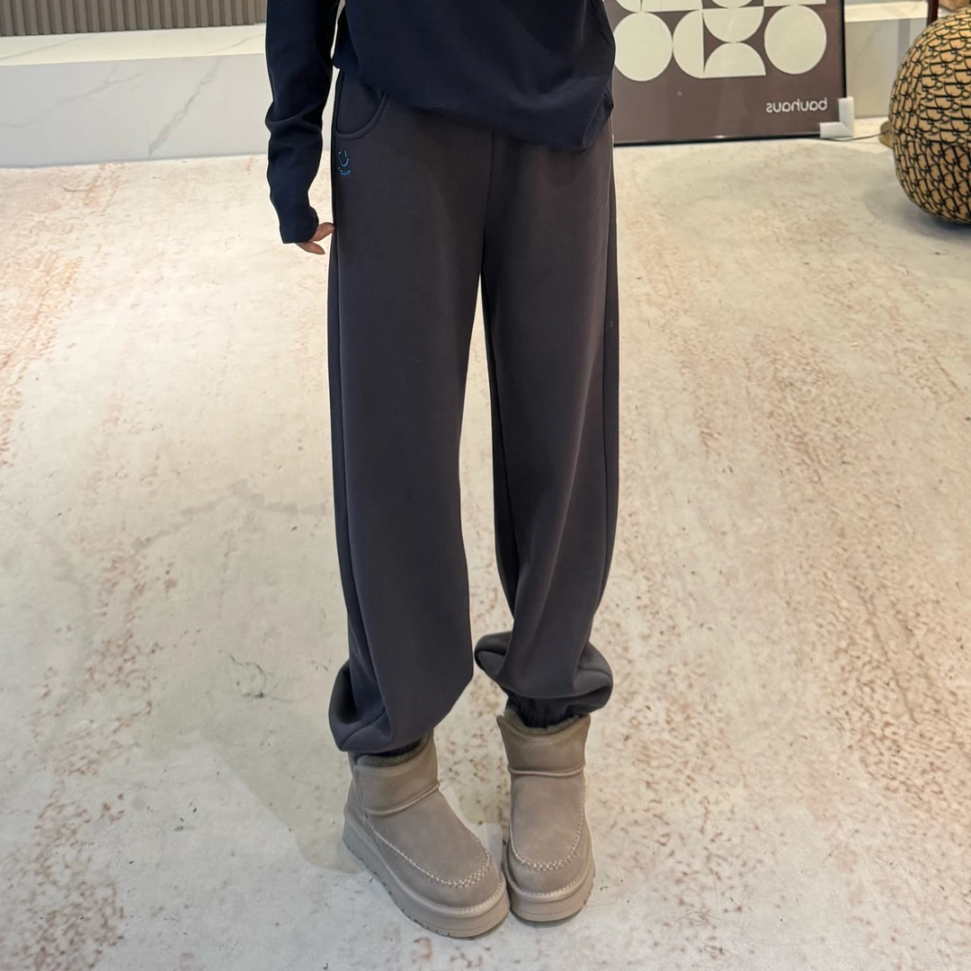 宿慕SUMU 韩版刺绣笑脸加绒加厚束脚卫裤11-5冬季新款休闲裤5365