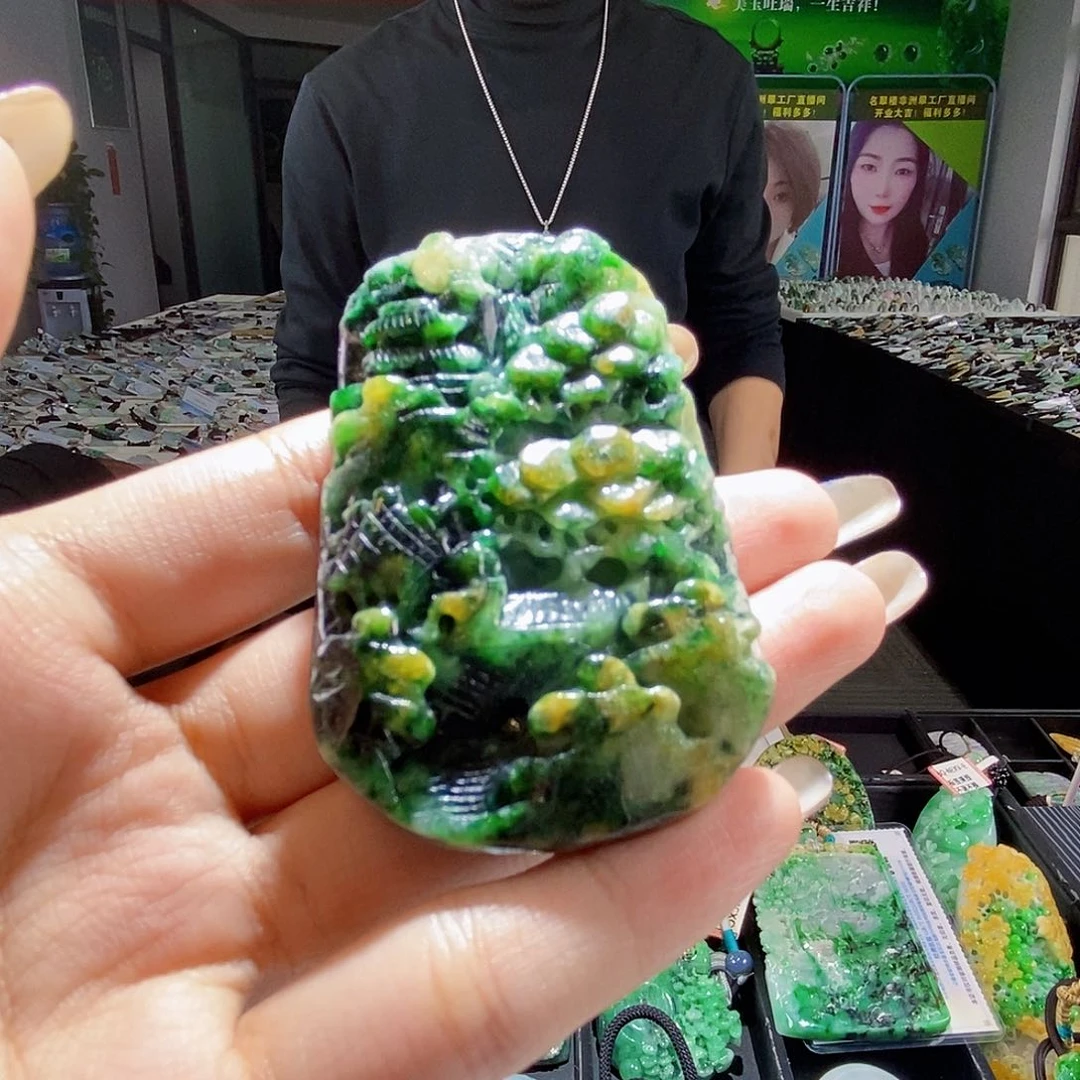 颈饰未镶嵌翡翠翡翠