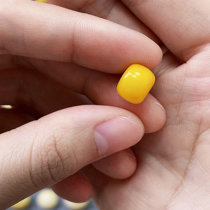 未镶嵌琥珀珠宝奇石10*8mm氧化鸡油黄