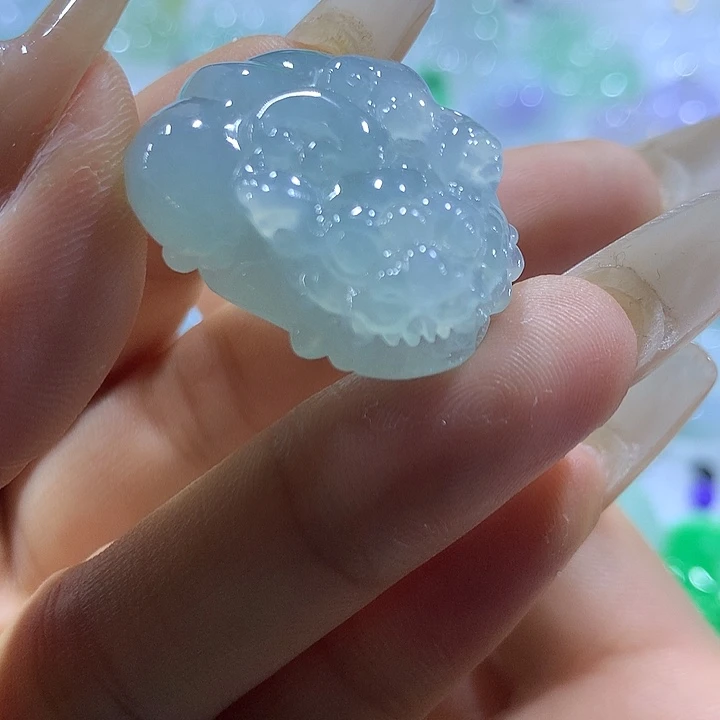 翡翠未镶嵌颈饰天然翡翠A货吊坠