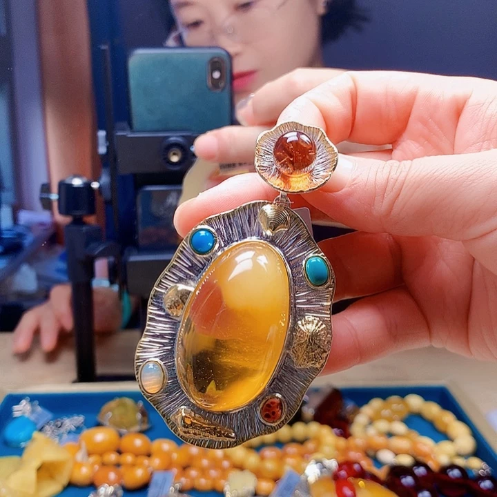 银S925镶嵌颈饰琥珀波兰设计款琥珀蜜蜡