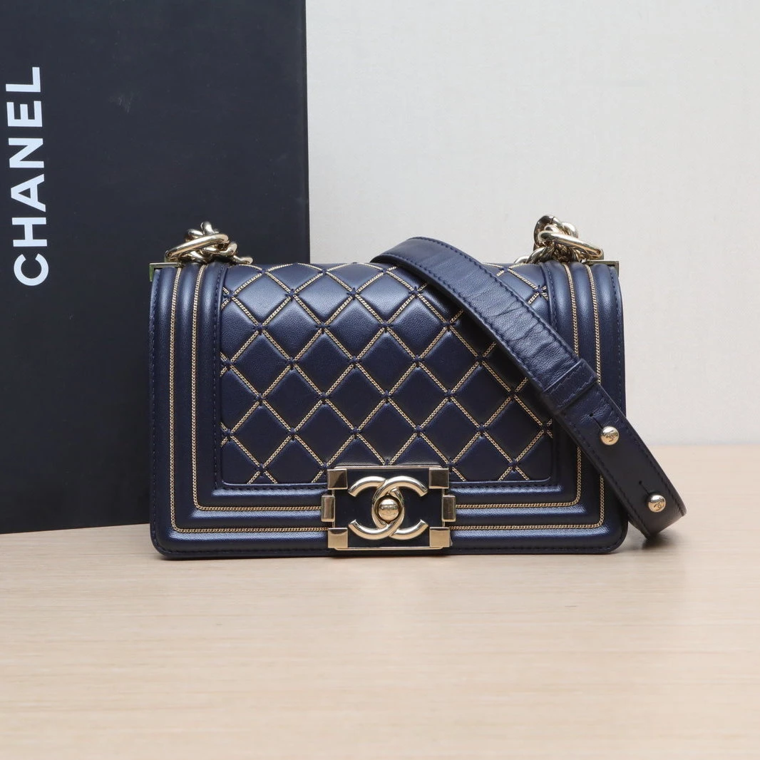 95新 Chanel/香奈儿 【双双活动】18P Leboy 小号 24开珐琅