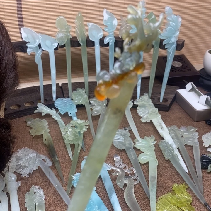 蛇纹石玉未镶嵌发饰