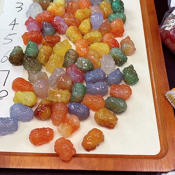 查罗石未镶嵌车挂橙****戴