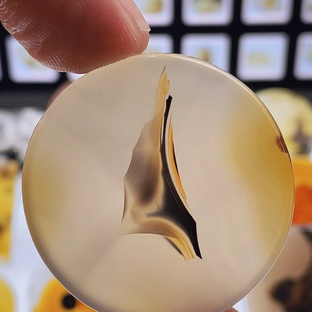 玛瑙/玉髓未镶嵌吊坠(不含链)320