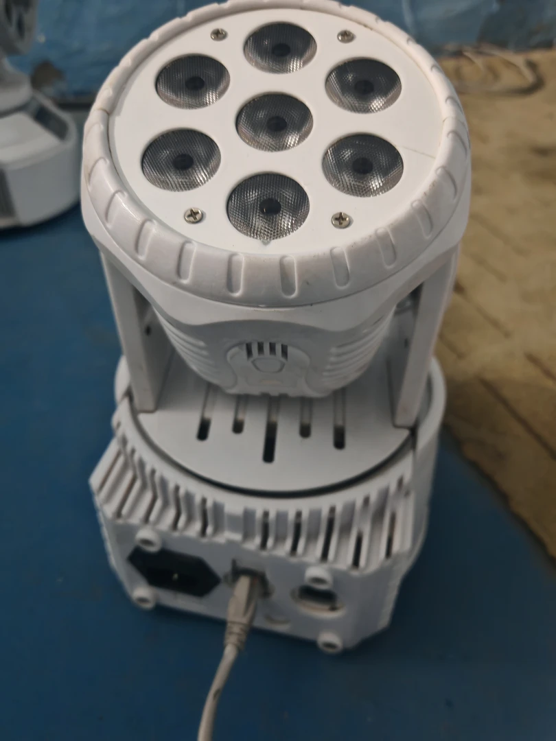 9新  七颗染色灯KTV灯光一台纯染色