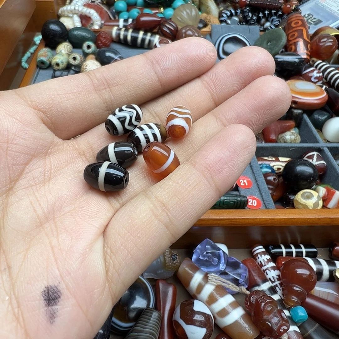 玛瑙/玉髓未镶嵌珠宝半成品