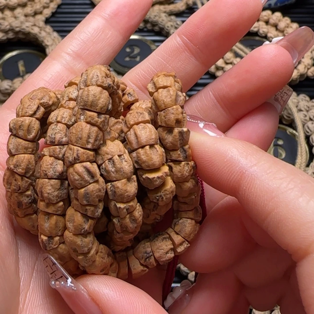 【闪购商品】柏香籽/百香籽吊坠墨*