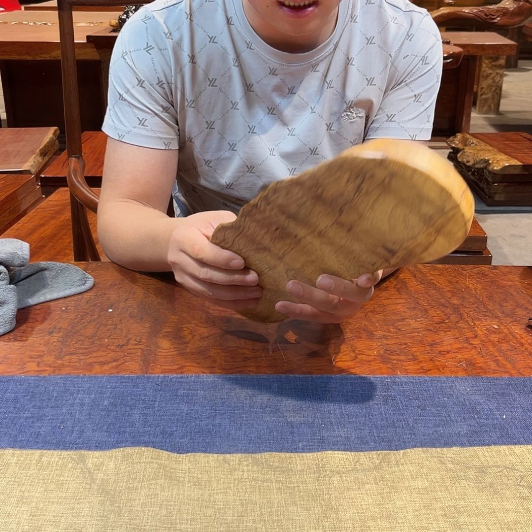 玉木（非红木类）巴花学名古夷苏木