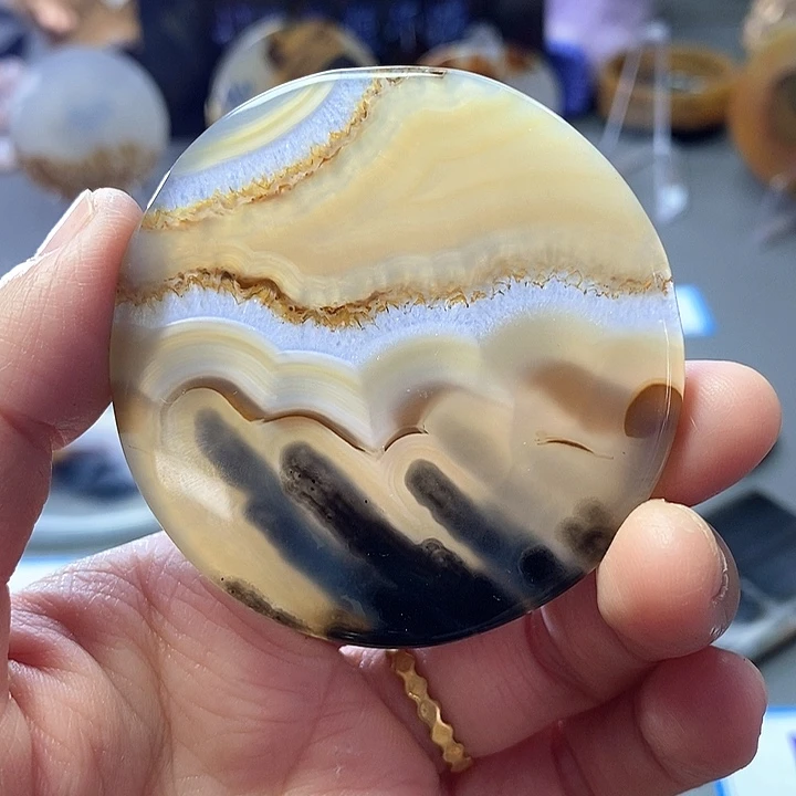 玛瑙/玉髓未镶嵌珠宝半成品有扣